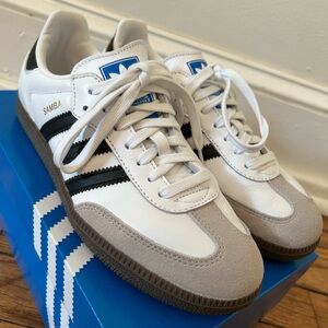 Adidas women’s Samba